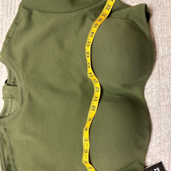 ADIDAS x IVY PARK Wild Pine Green Cropped Long Sleeve Size Plus Size NWT - Picture 10 of 16